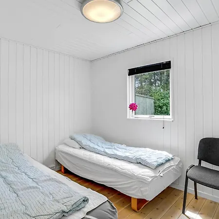 Holiday Home Krondyrstien Vaeggerlose II *