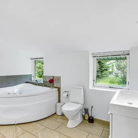 펜션 Holiday Home Krondyrstien Vaeggerlose II